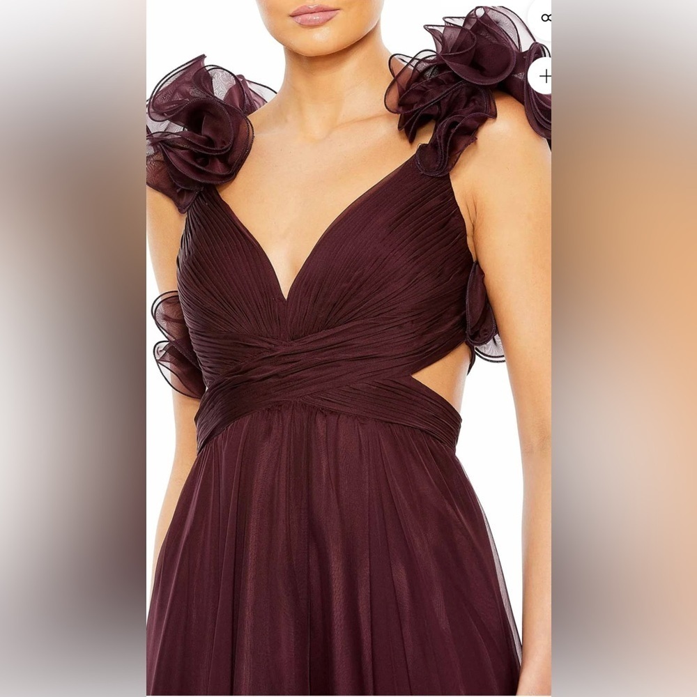 NWT | Mac Duggal Bordeaux 67911 Ruffle Tiered Cut-Out Chiffon Gown Size 8